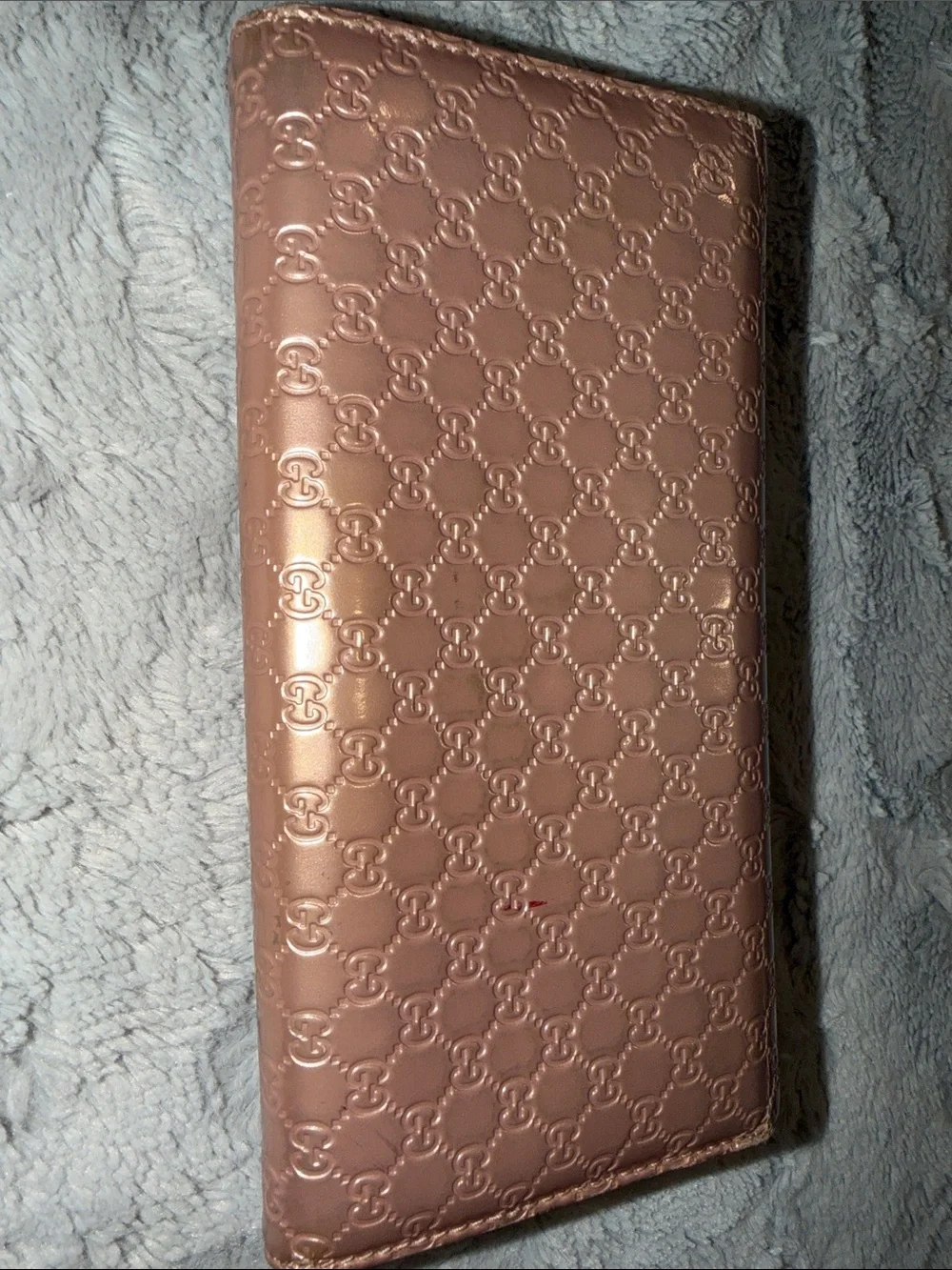 Gucci Metallic Rose Gold Signature Continental Clutch